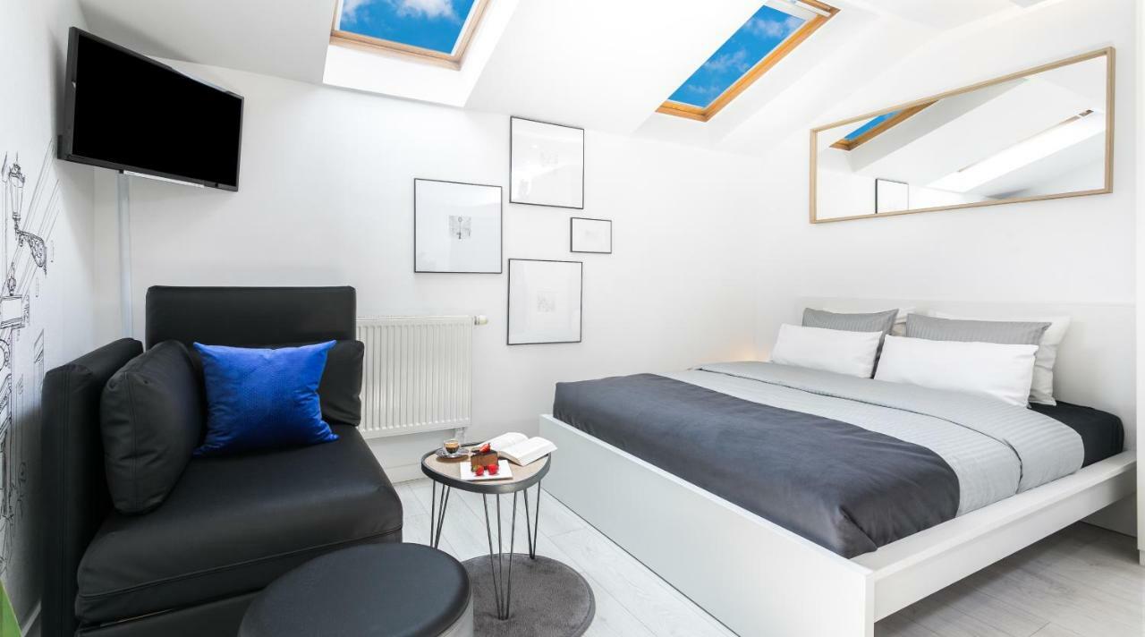 Terminal Krakow - Studio Apartments Next To The Main Square Εξωτερικό φωτογραφία